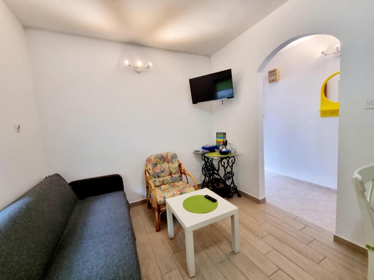 Ara-Zarok Villa Baška Екстериор снимка