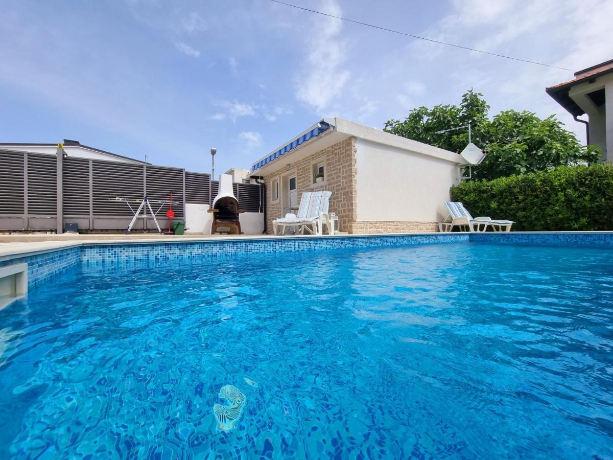 Ara-Zarok Villa Baška Екстериор снимка